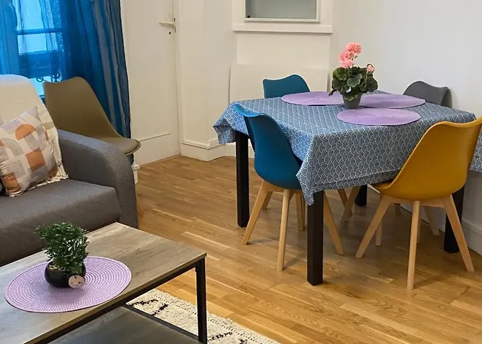 Adrienne Et Bertrand Apartament